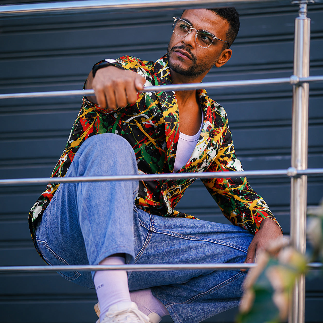 Elevate your wardrobe with Wisholic's premium art suits for men.
A perfect blend of high-fashion tailoring and bold abstract graffiti graphics.