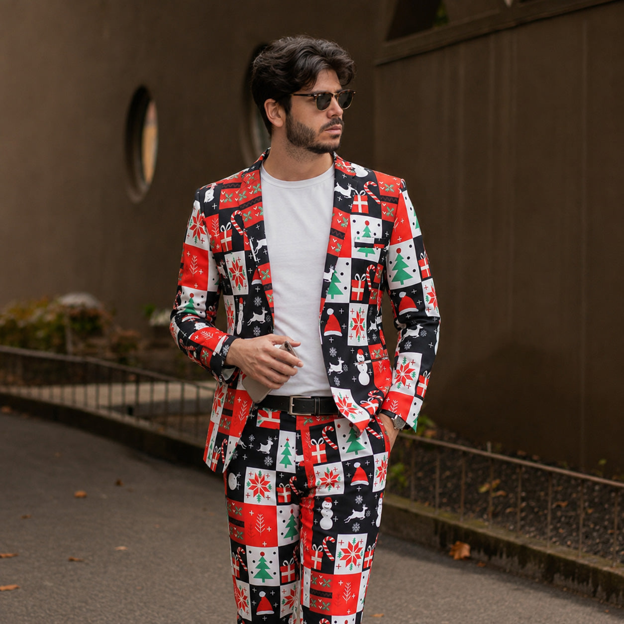 WISHOLIC men's 2-piece Christmas printed suit and trousers paired with black cap and coffee cup